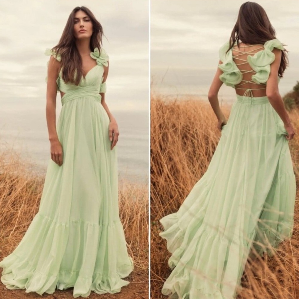 Mac Duggal Green Ruffled Tiered Gown